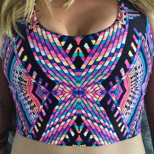 Billabong swim/sports top